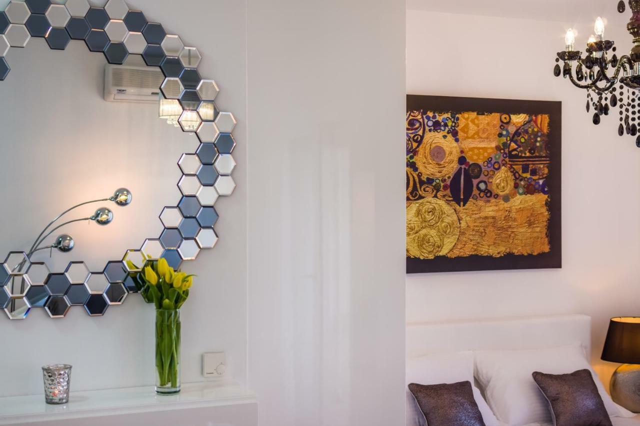 Studio Apartment K & K With Free Garage ซาดาร์ ภายนอก รูปภาพ