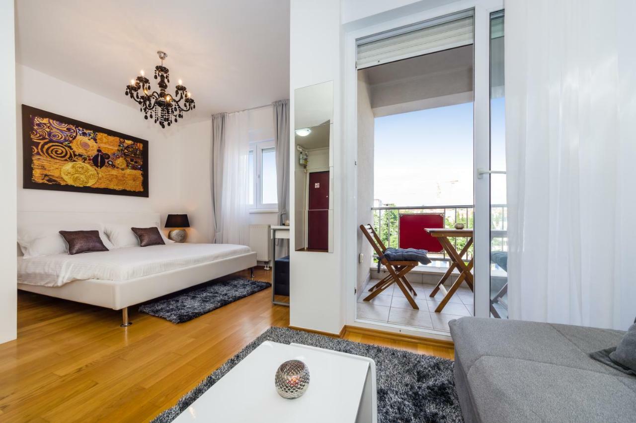 Studio Apartment K & K With Free Garage ซาดาร์ ภายนอก รูปภาพ